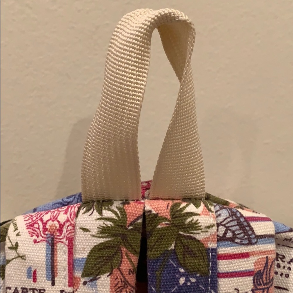 Floral Backpack 🌸 - Picture 5 of 16